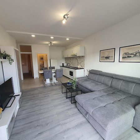 Guesthouse Mila Tisno Exterior foto