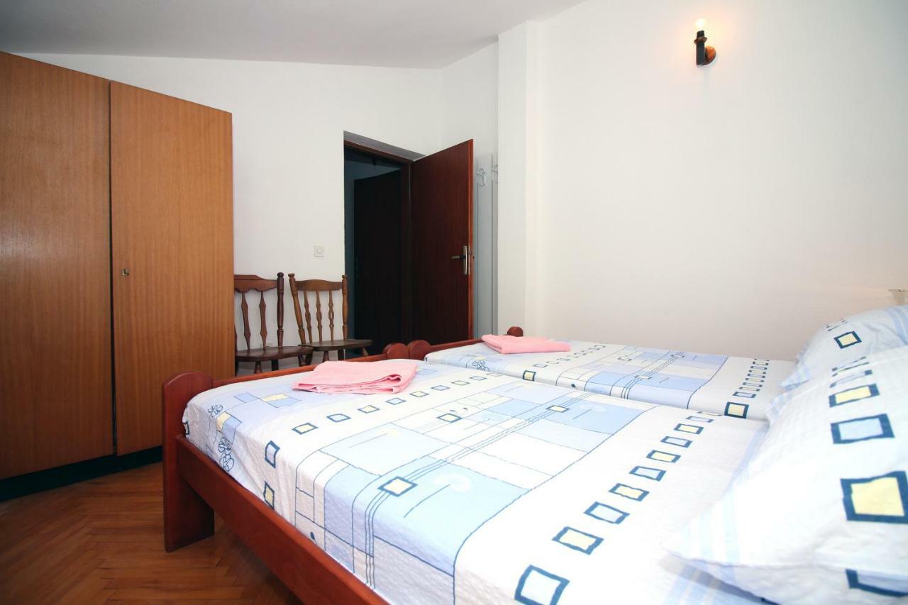 Guesthouse Mila Tisno Exterior foto